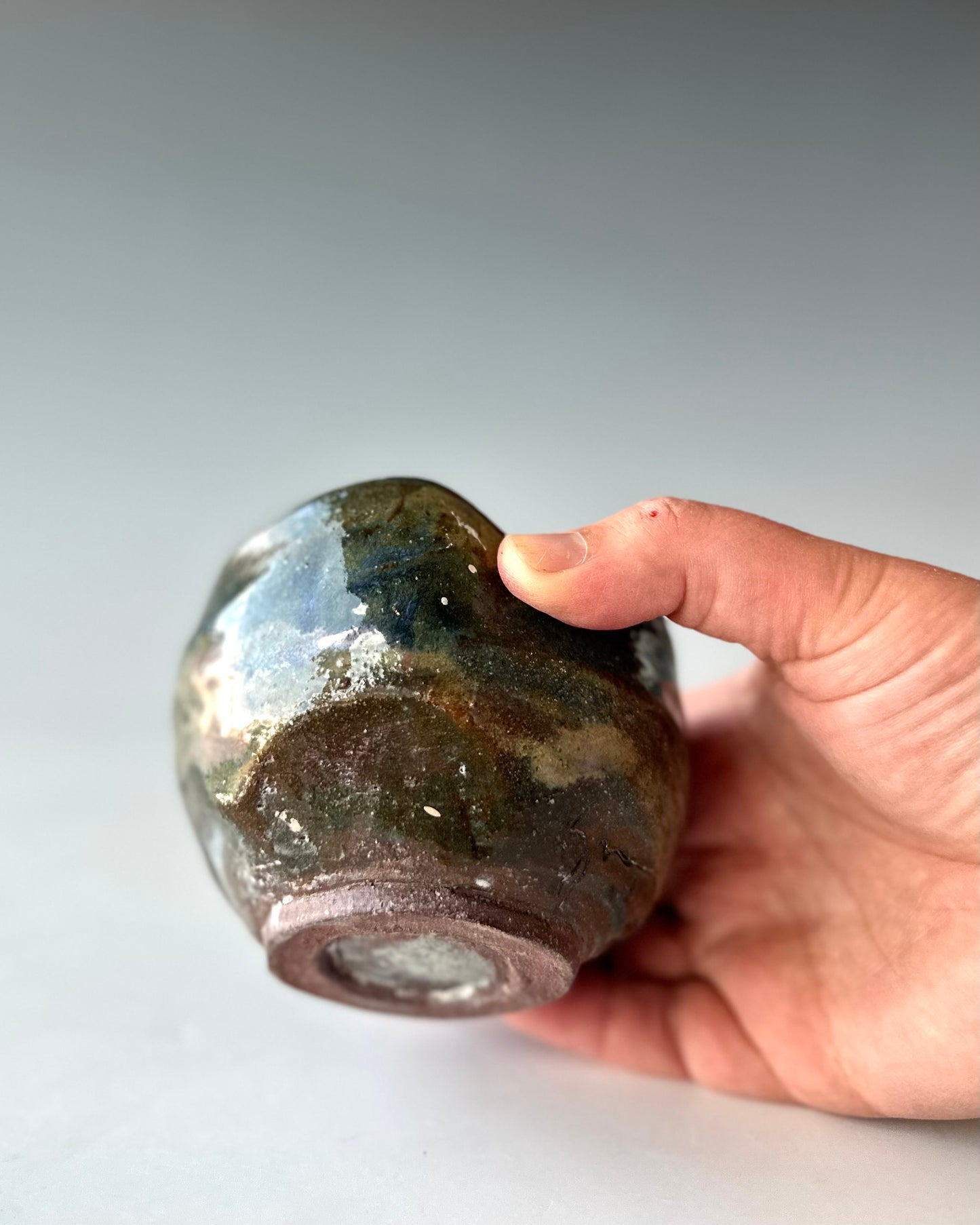 "Thumb It" Dip Bowls