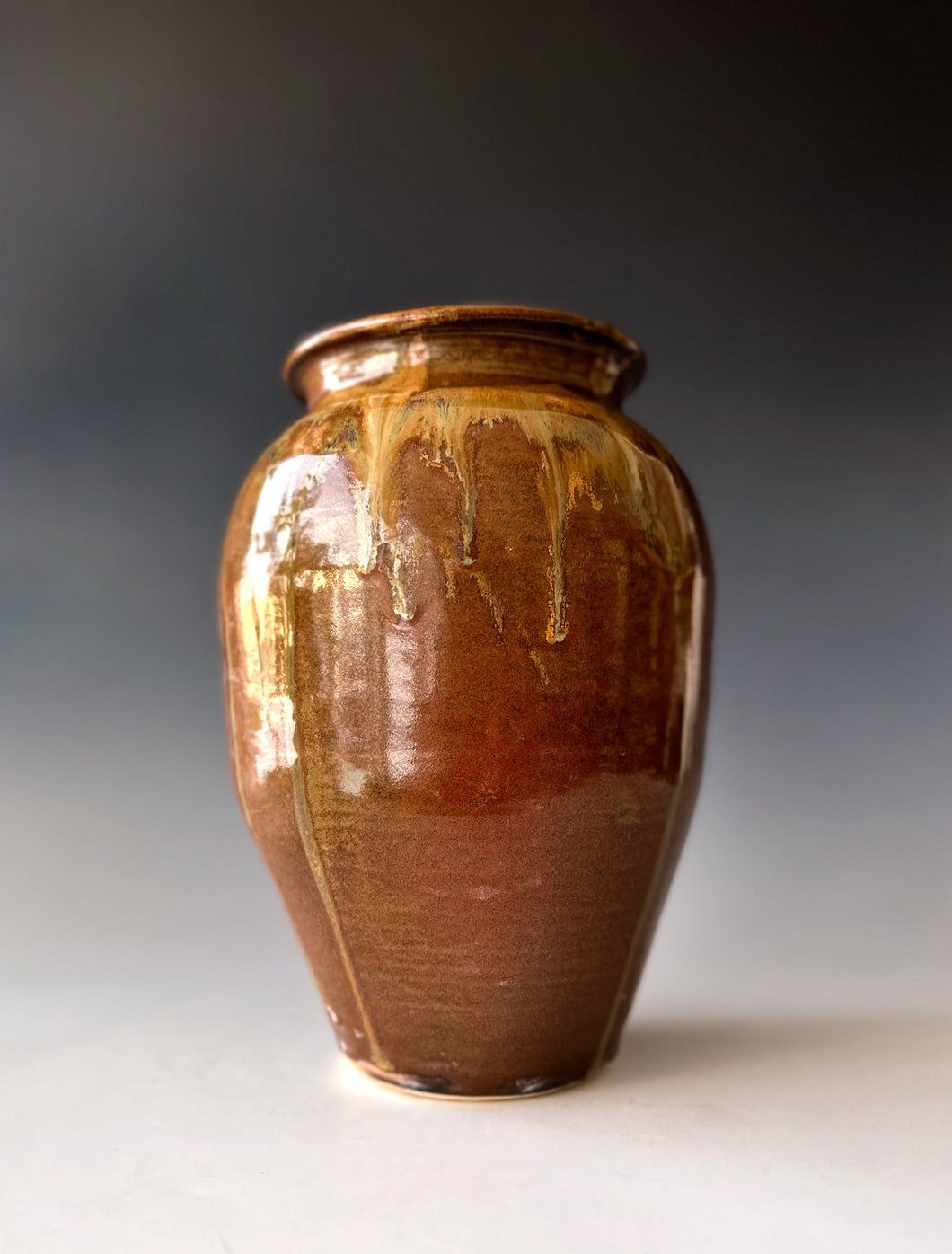 Drippy Vase by Aynour Salam