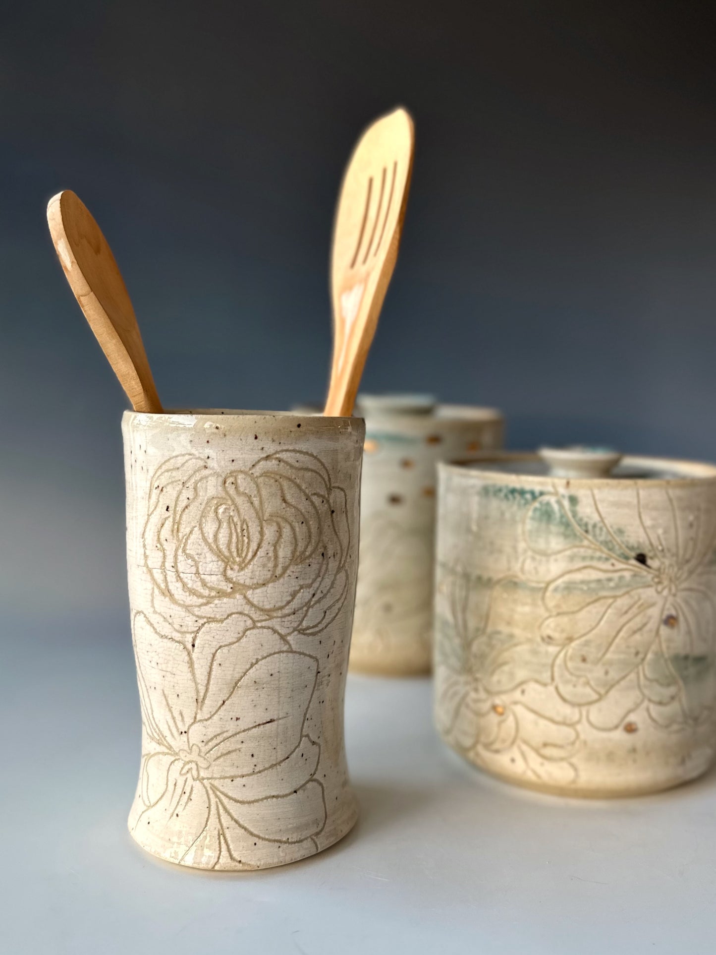 Peony Utensil Holder / Vase